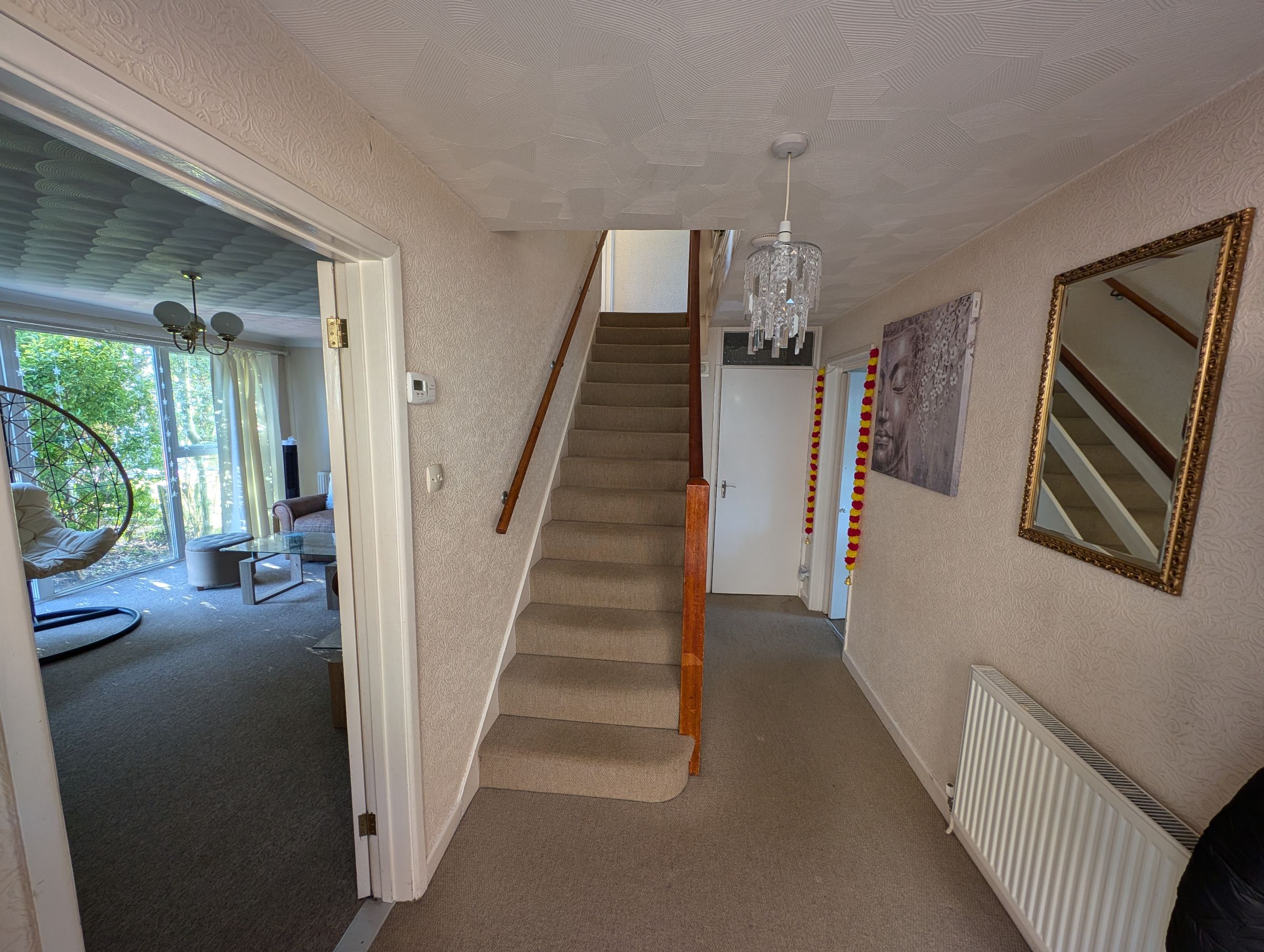 4 bed semi-detached house to rent in Beverley Gardens, Bristol 7