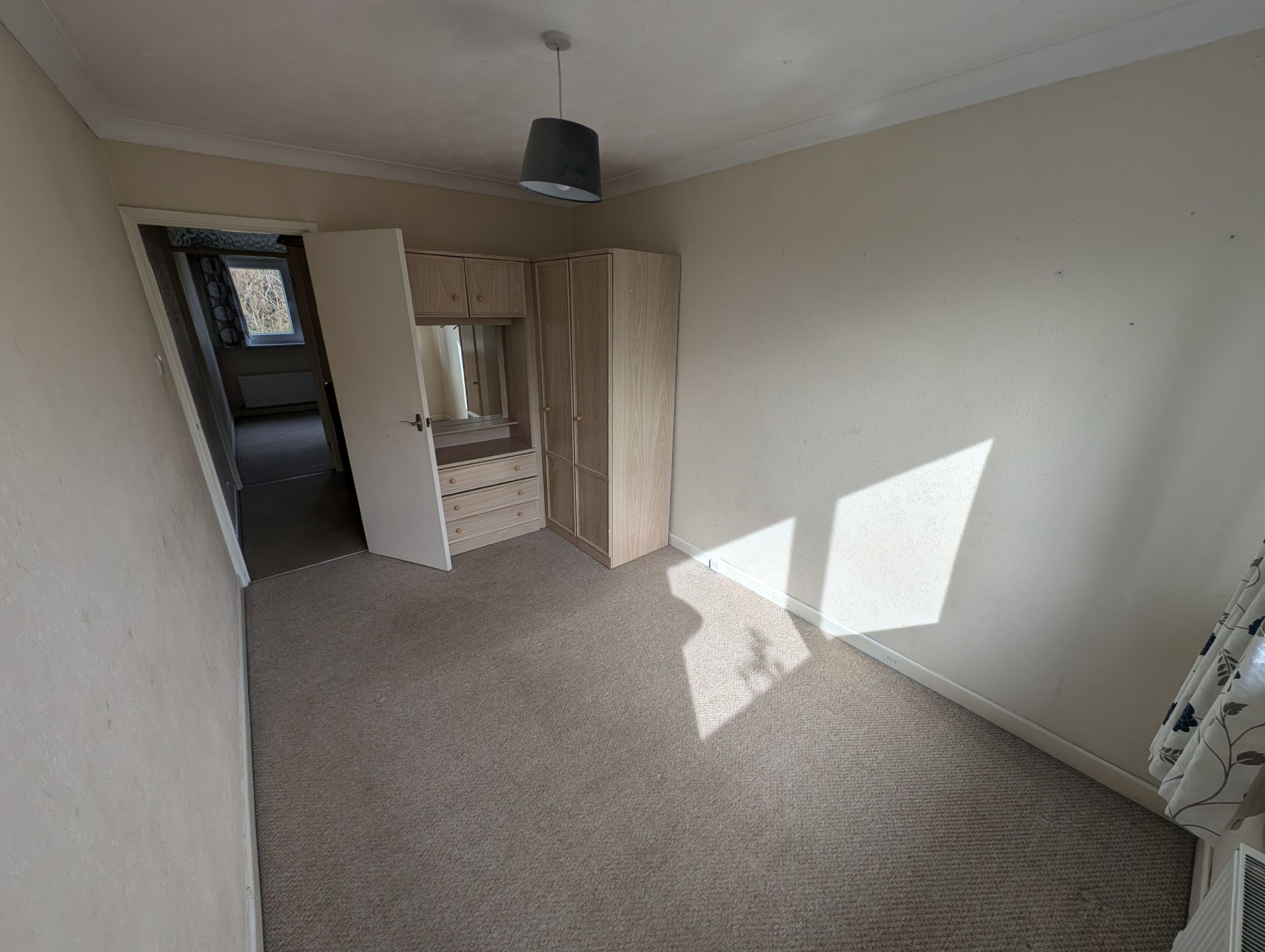 4 bed semi-detached house to rent in Beverley Gardens, Bristol 10