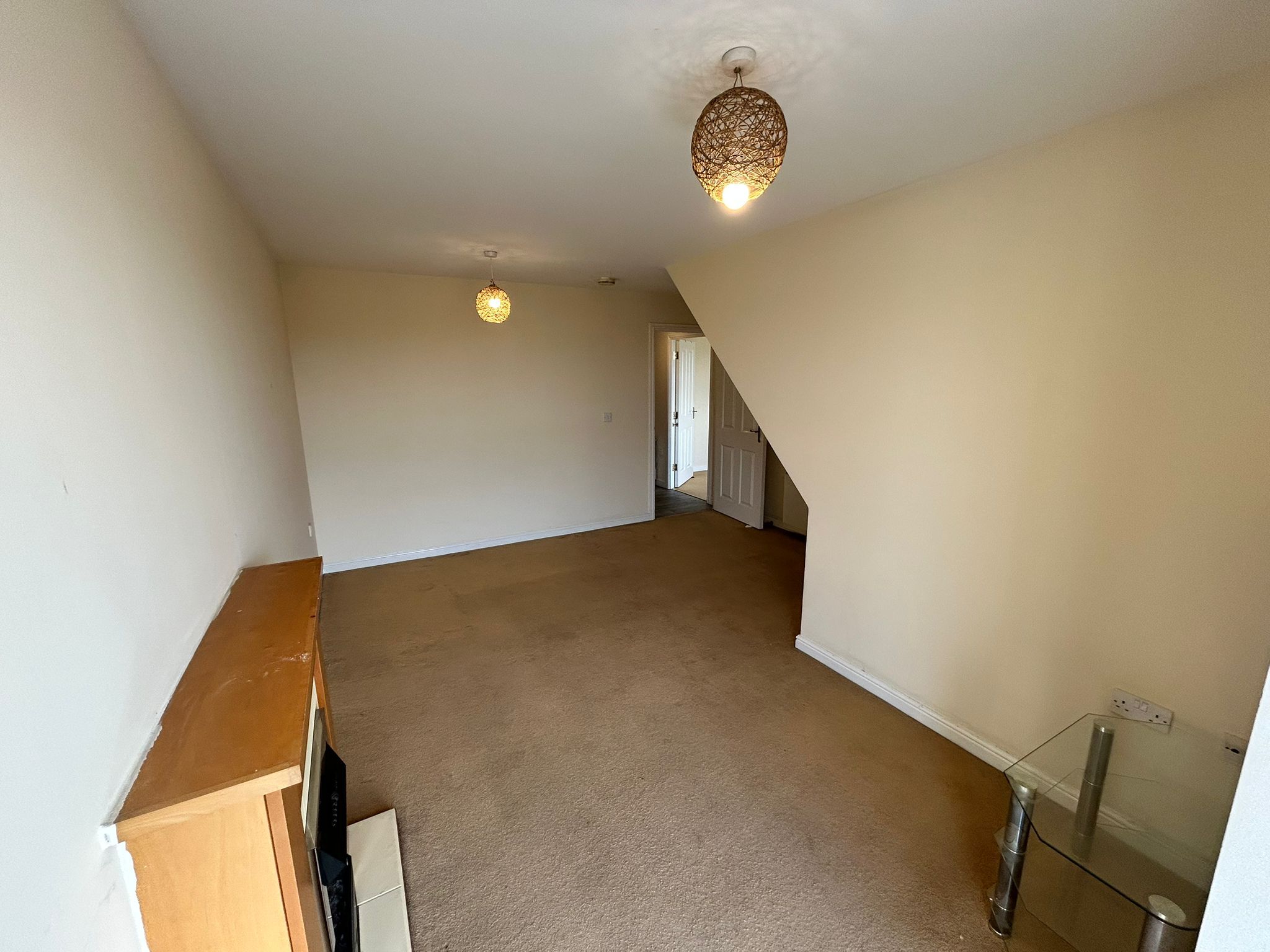 2 bed flat to rent in Fishponds Road, Eastville, Bristol 2