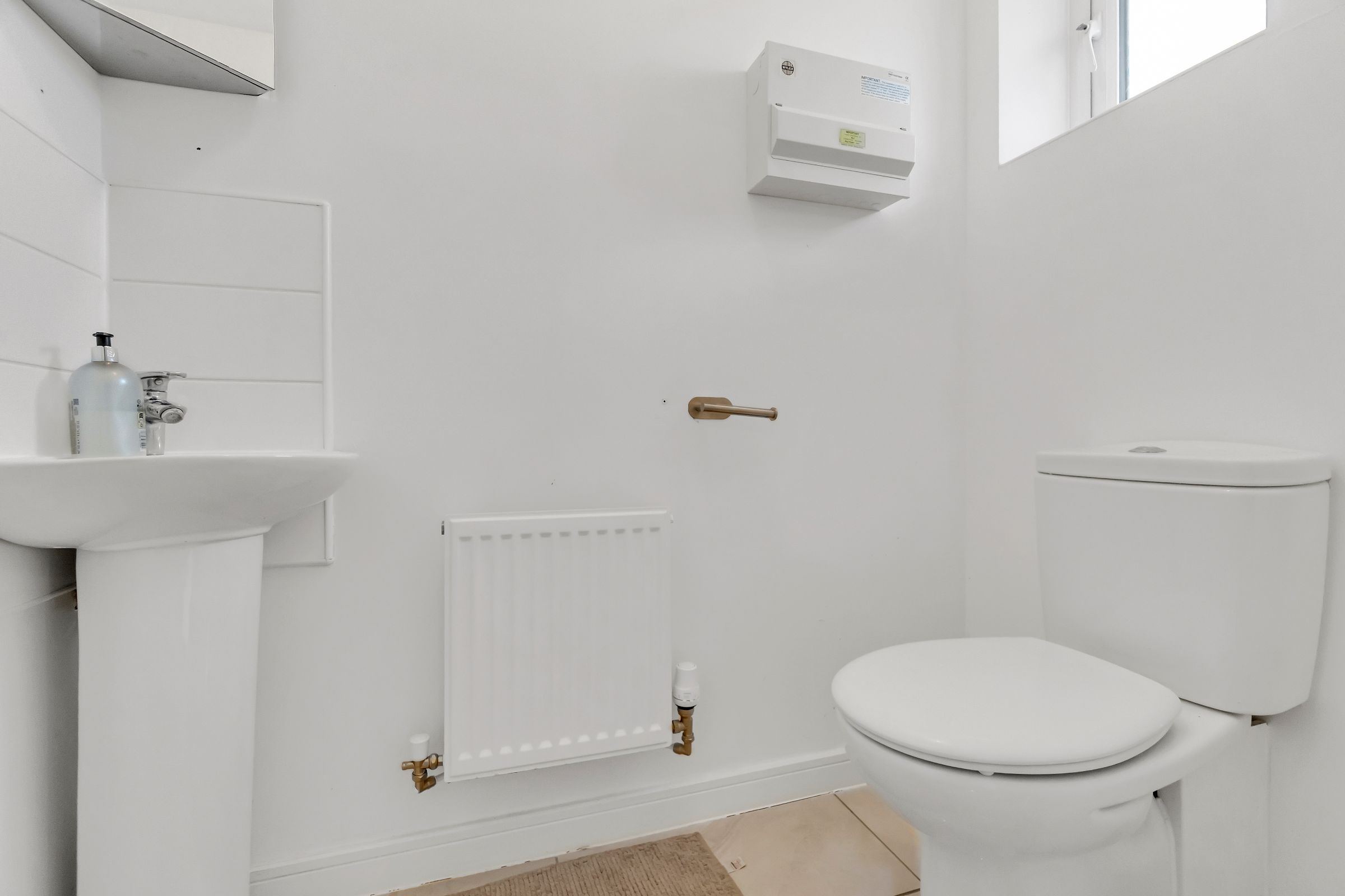 4 bed terraced house to rent in Eighteen Acre Drive, Patchway, Bristol 8