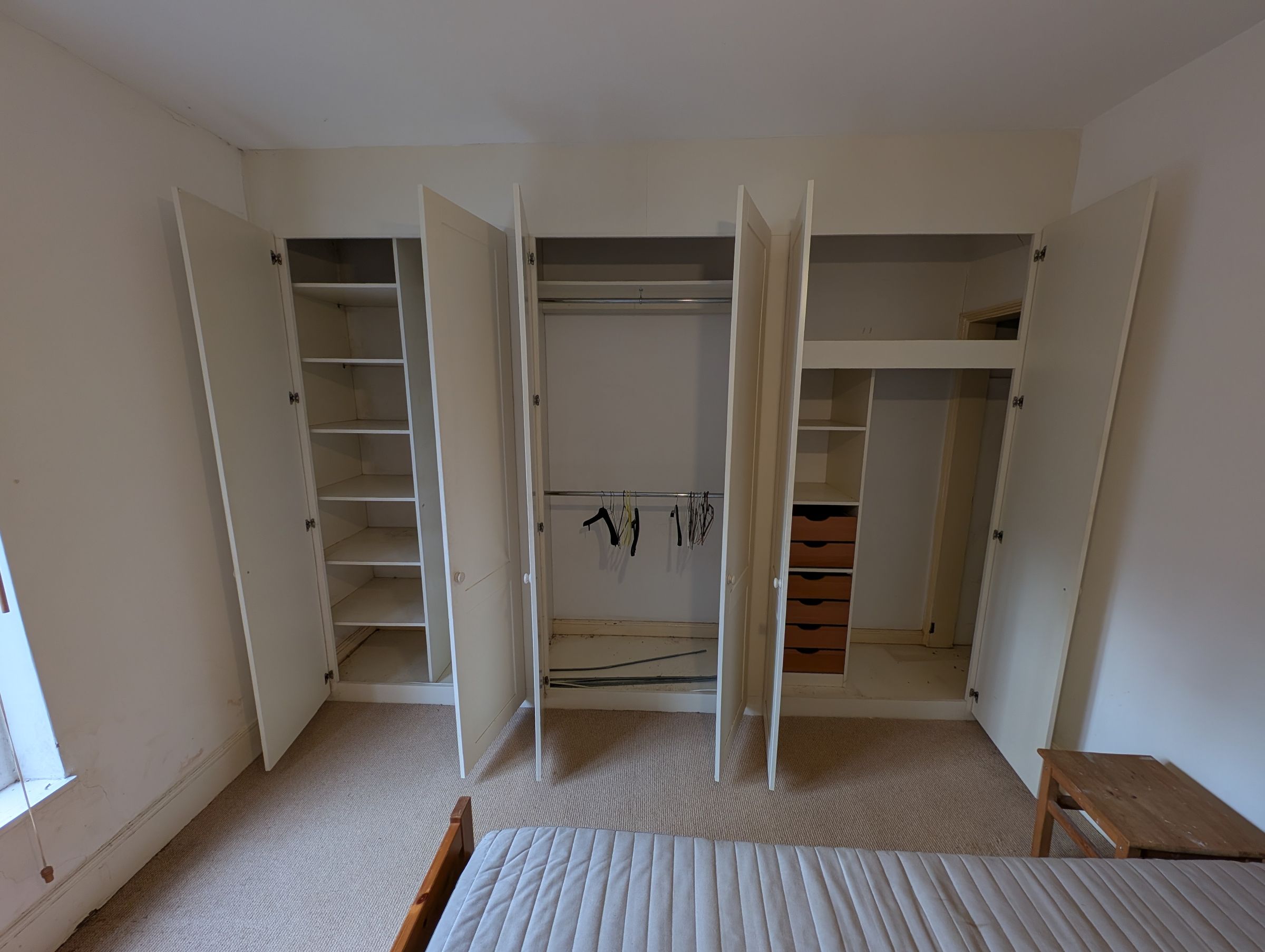 2 bed terraced house to rent in Gorse Lane, Bristol 9