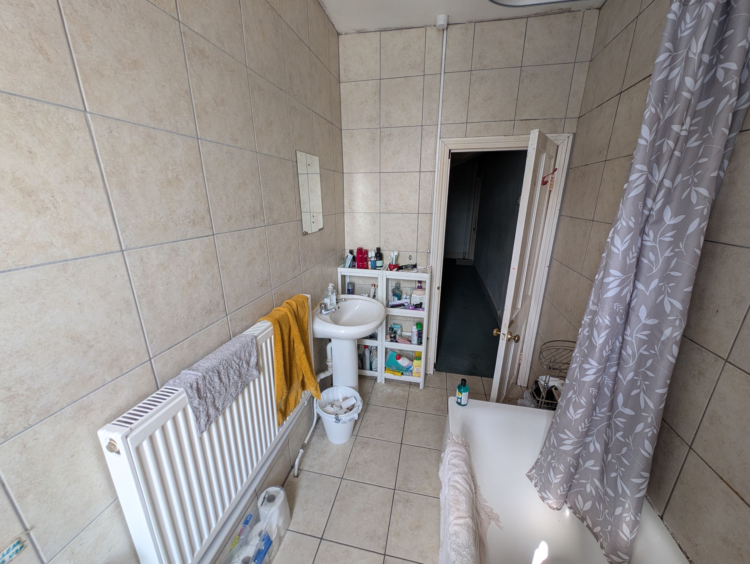 1 bed house share to rent in Room 2  - Property Image 11