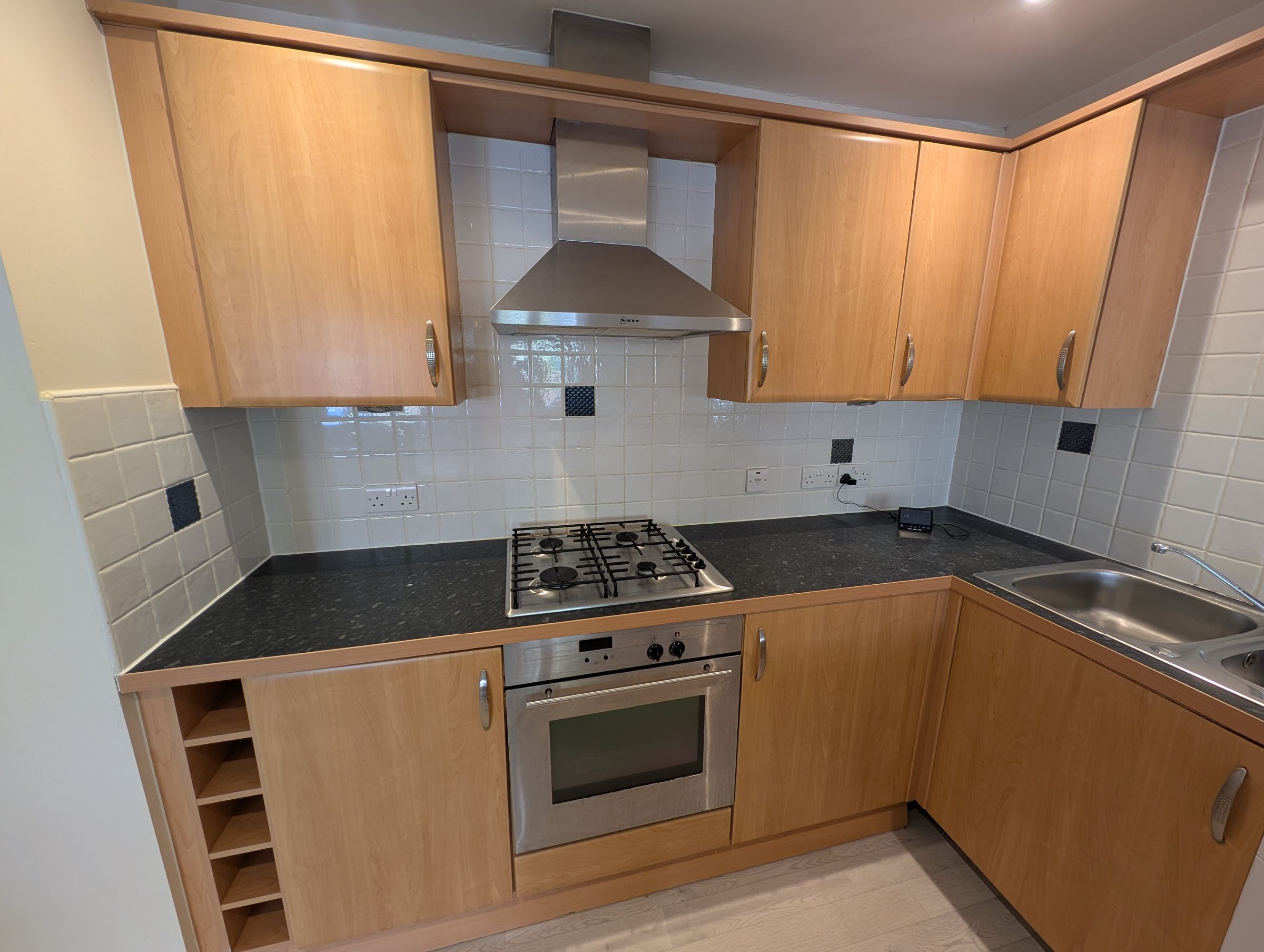 2 bed flat to rent in Linden Grange, Bristol  - Property Image 5