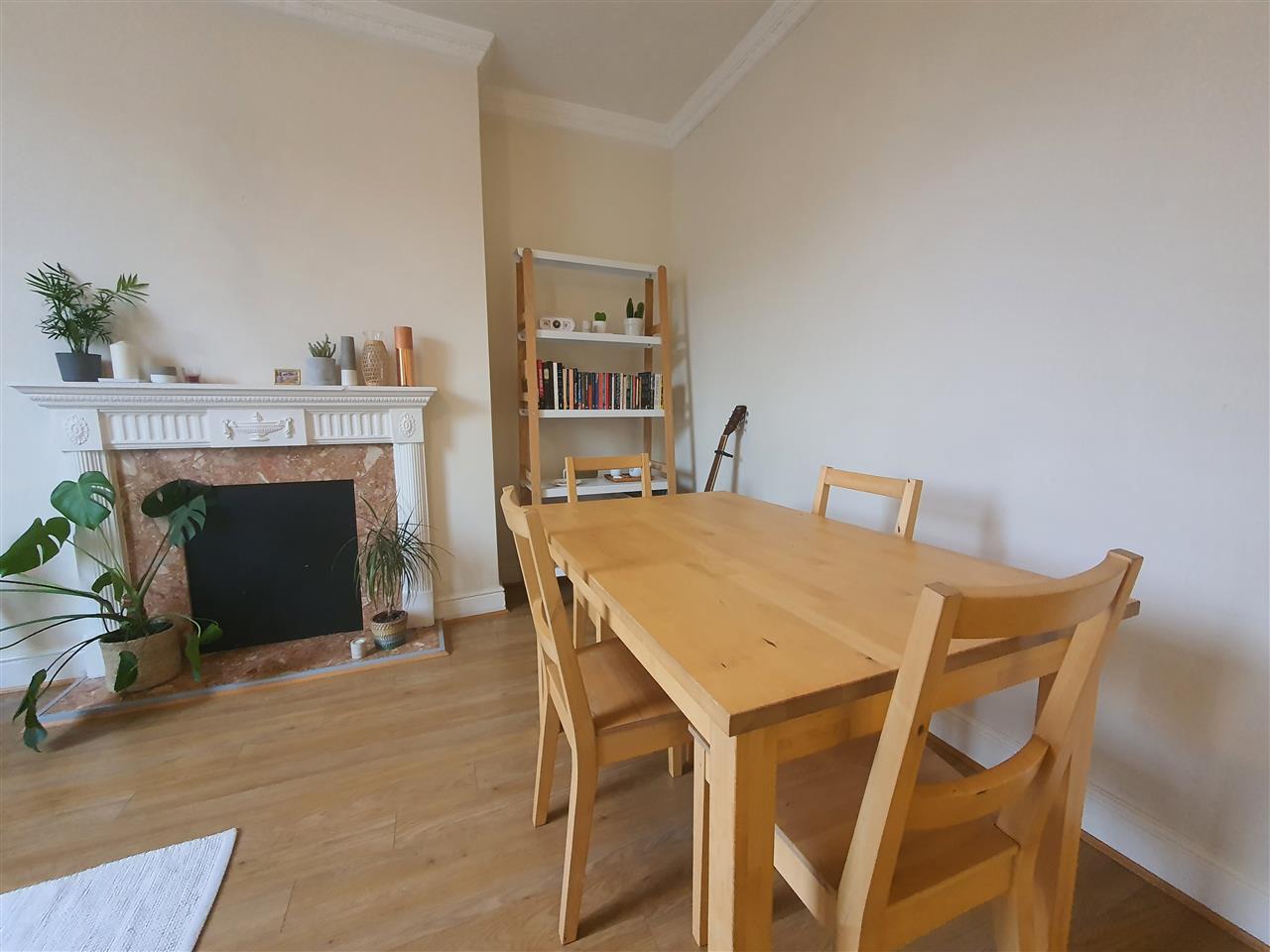 1 bed flat to rent in Tufnell Park Road 2