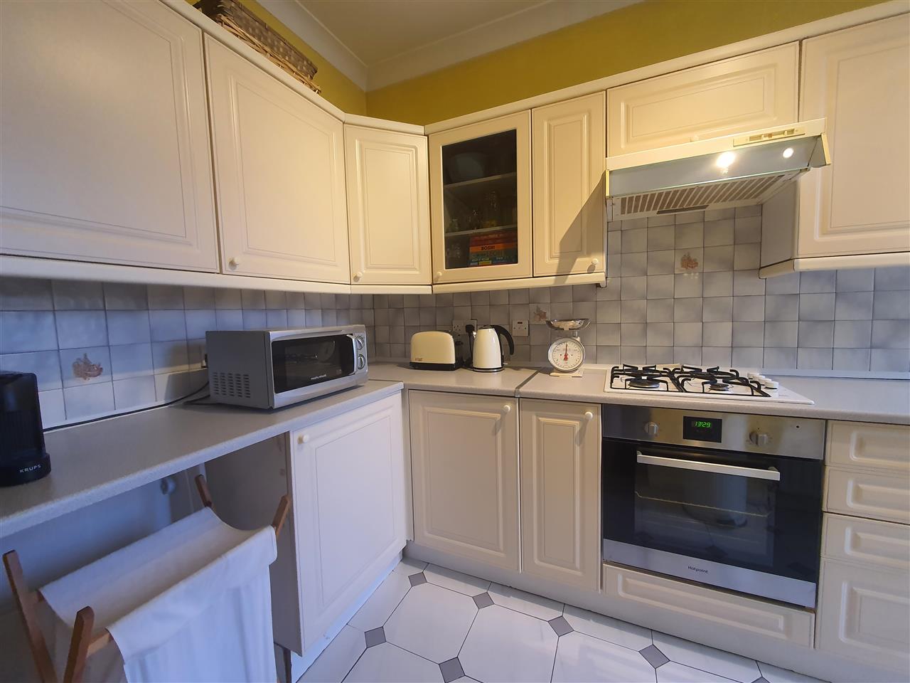1 bed flat to rent in Tufnell Park Road 4