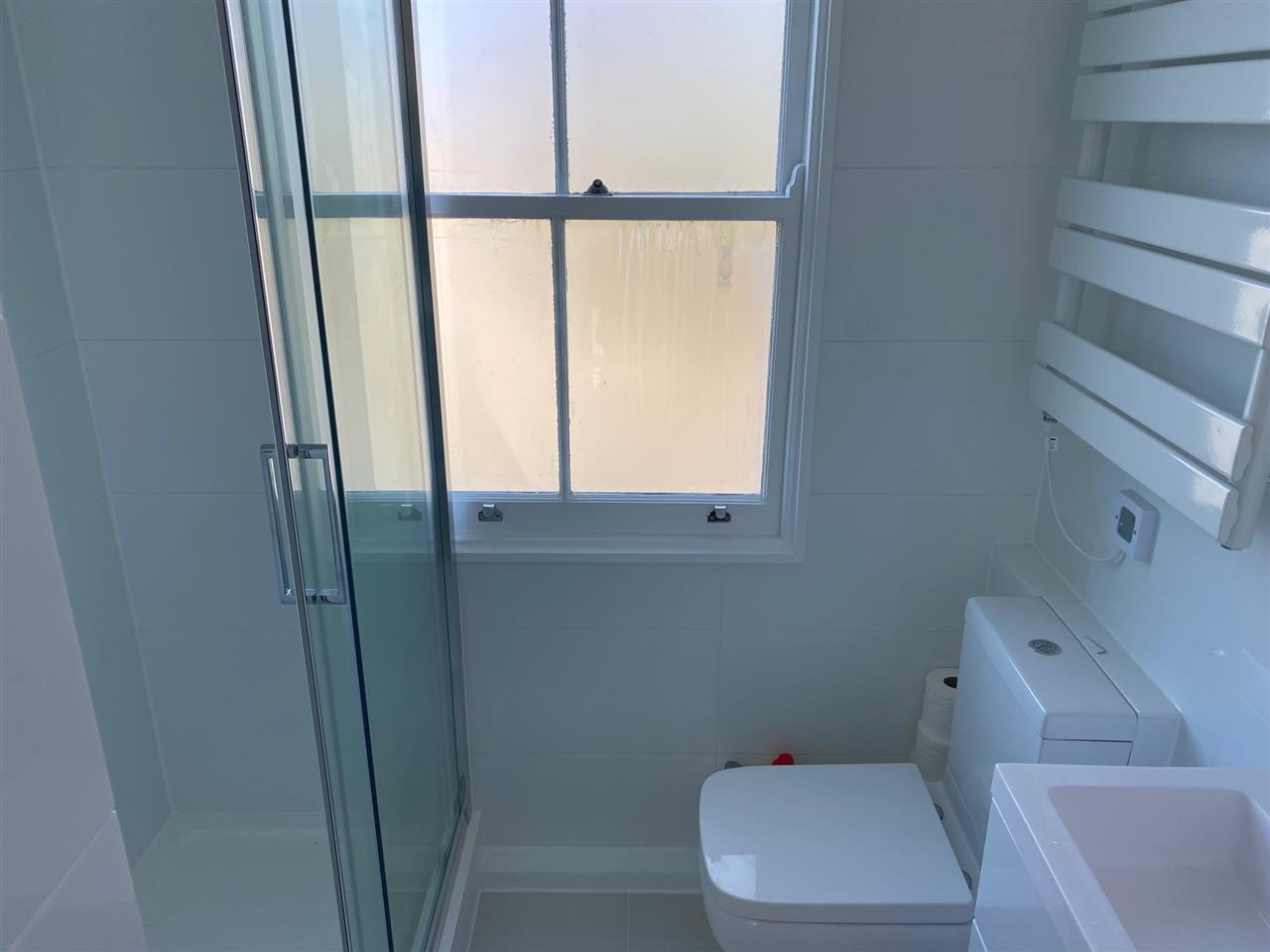 2 bed flat to rent in Celia Road  - Property Image 7