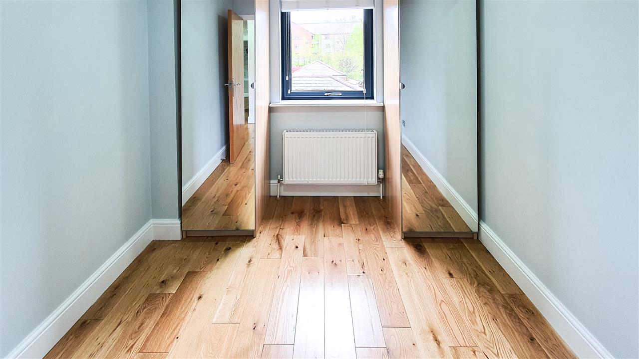 2 bed flat to rent in Manor Gardens  - Property Image 6