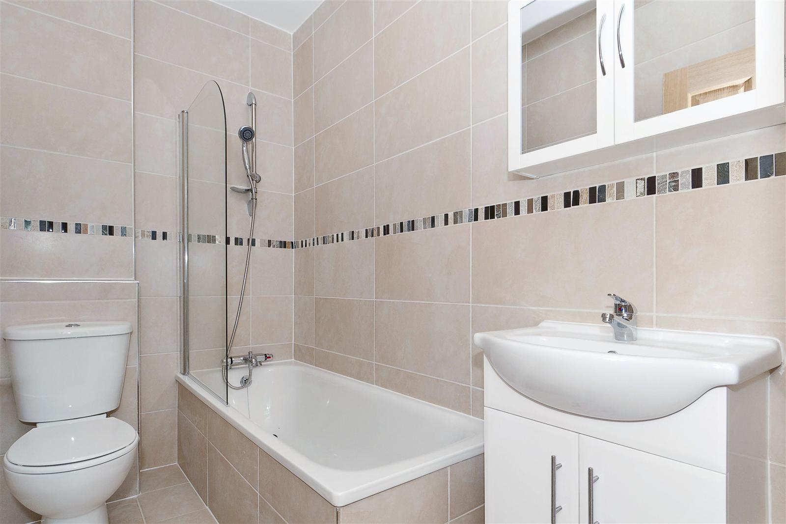 2 bed flat to rent in Anson Road  - Property Image 5