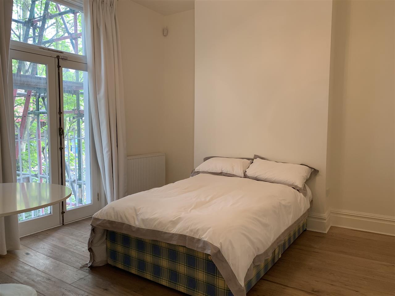 2 bed flat to rent in Celia Road  - Property Image 9