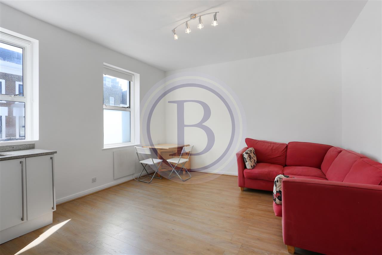 1 bed flat to rent in Queens Crescent  - Property Image 1