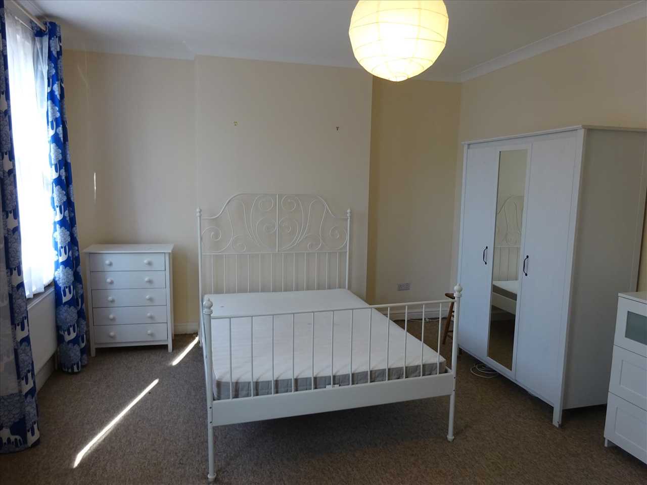 4 bed terraced house to rent in Wedmore Gardens  - Property Image 9