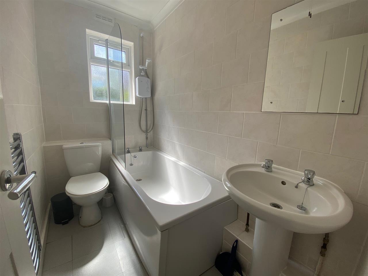 1 bed flat to rent in Ward Road  - Property Image 9