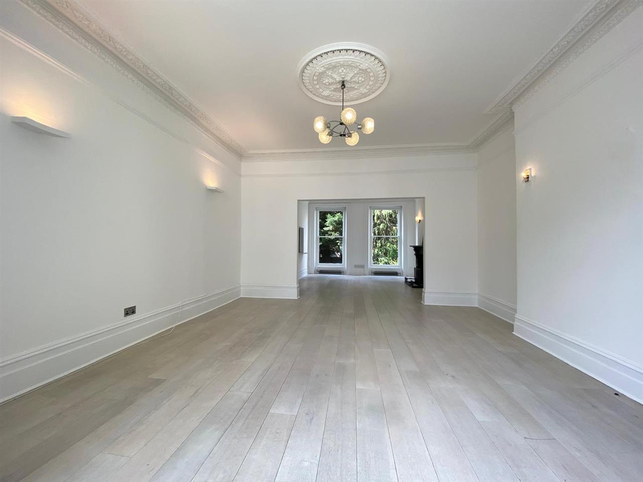 3 bed flat to rent in Lady Margaret Road  - Property Image 2