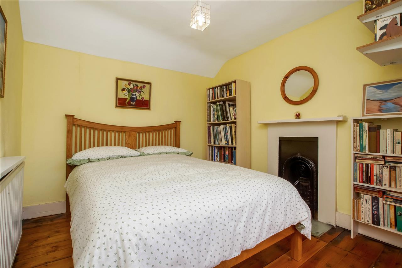 4 bed end of terrace house for sale in Tytherton Road  - Property Image 10