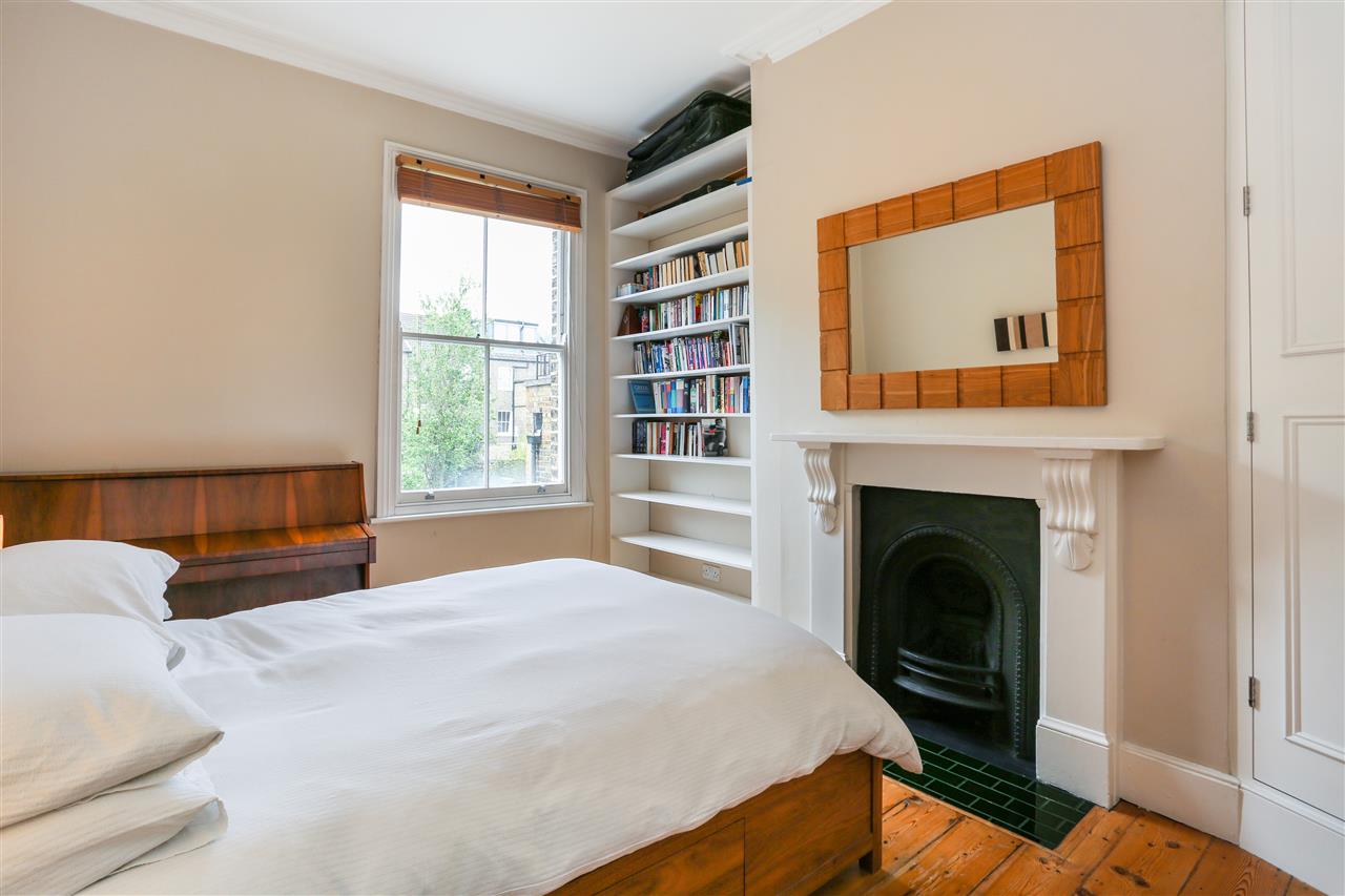 4 bed house for sale in Huddleston Road  - Property Image 10