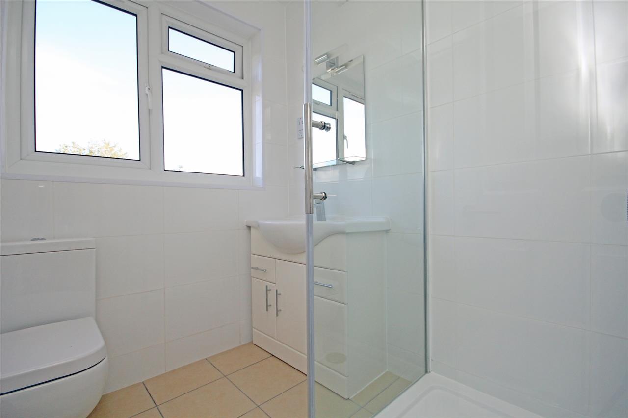 3 bed flat to rent in Chester Road 8