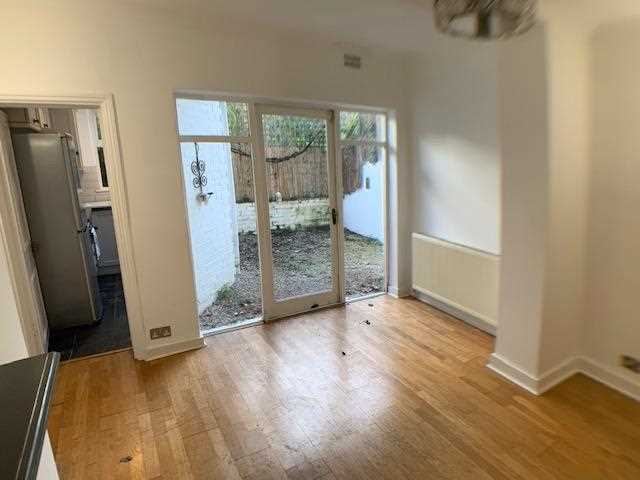 2 bed flat to rent in Tufnell Park Road  - Property Image 5