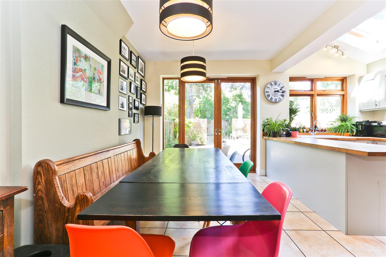 6 bed terraced house for sale in Mercers Road 16