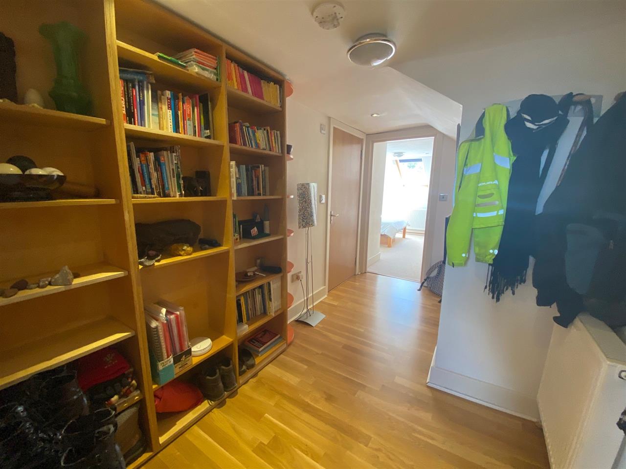 1 bed flat to rent in Leigh Road  - Property Image 10