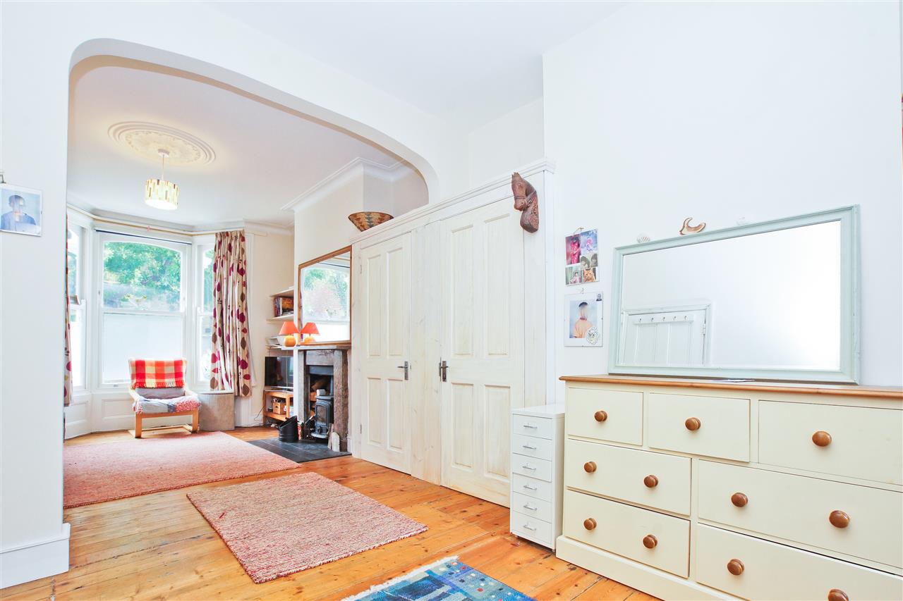 4 bed terraced house for sale in Hatchard Road 4