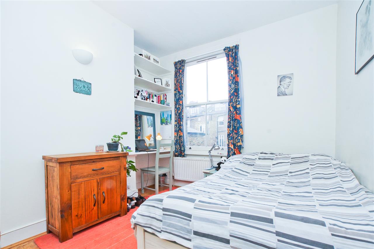 4 bed terraced house for sale in Hatchard Road  - Property Image 12