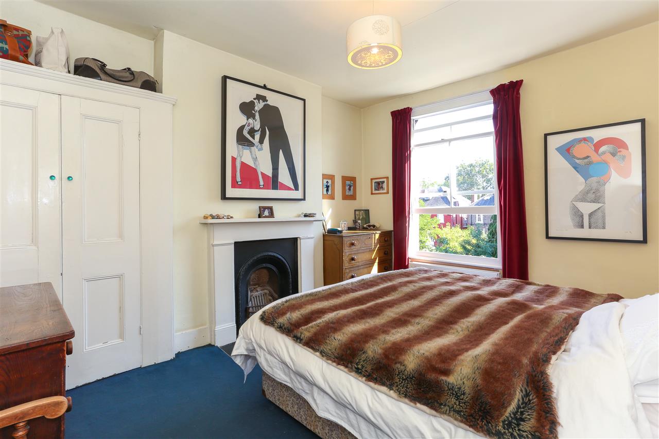 5 bed end of terrace house for sale in Archibald Road  - Property Image 13