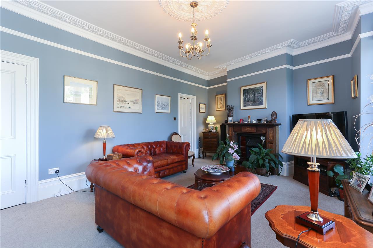 6 bed terraced house for sale in Brecknock Road 17