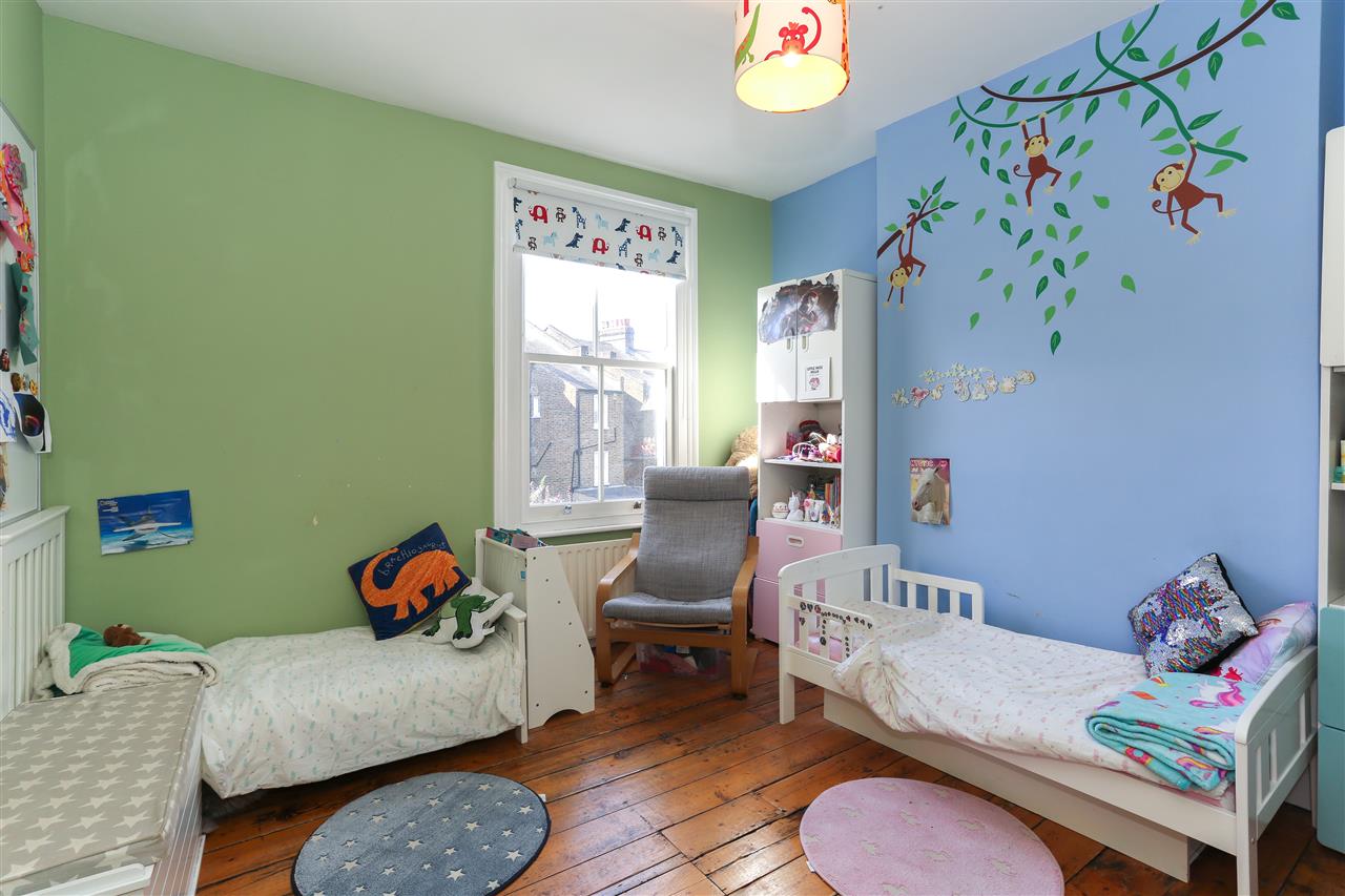 4 bed terraced house for sale in Hugo Road 15