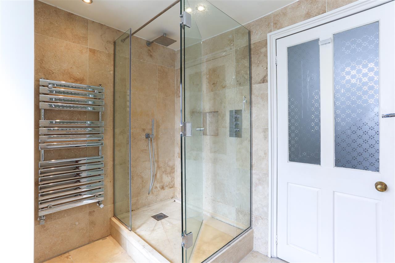 4 bed terraced house for sale in Hugo Road 19