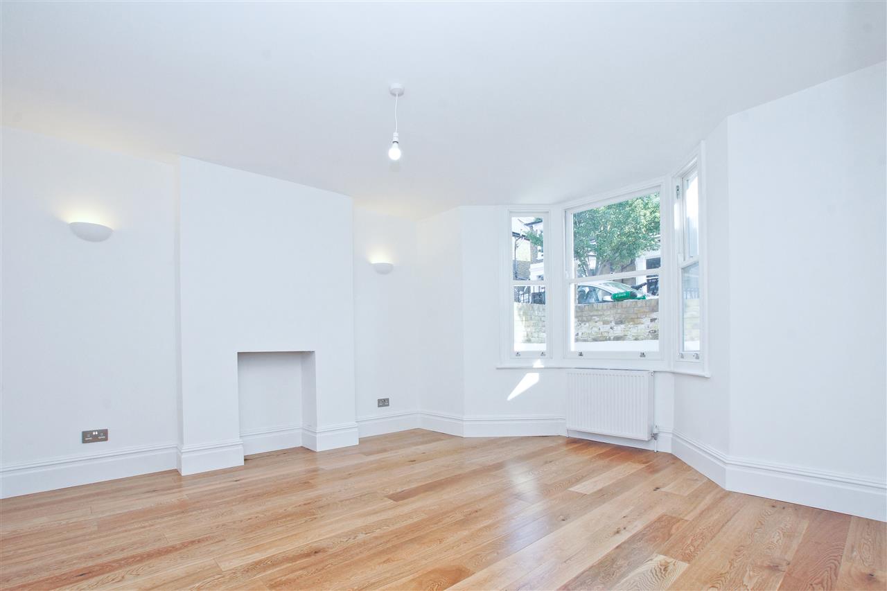 4 bed for sale in Corinne Road  - Property Image 18