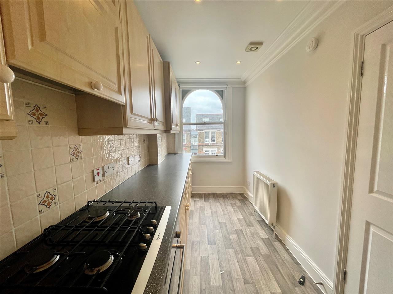 1 bed flat to rent in Fortess Road  - Property Image 4