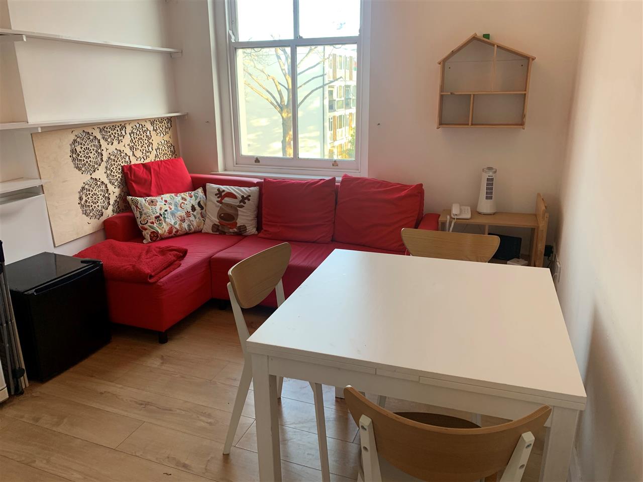 Let By - A conveniently located FURNISHED apartment on the first floor of an imposing period building behind secure electronic gates. The accommodation comprises of an open plan reception/equipped kitchen, two bedrooms (one double/one large single) and shower room. Further benefits include an ...