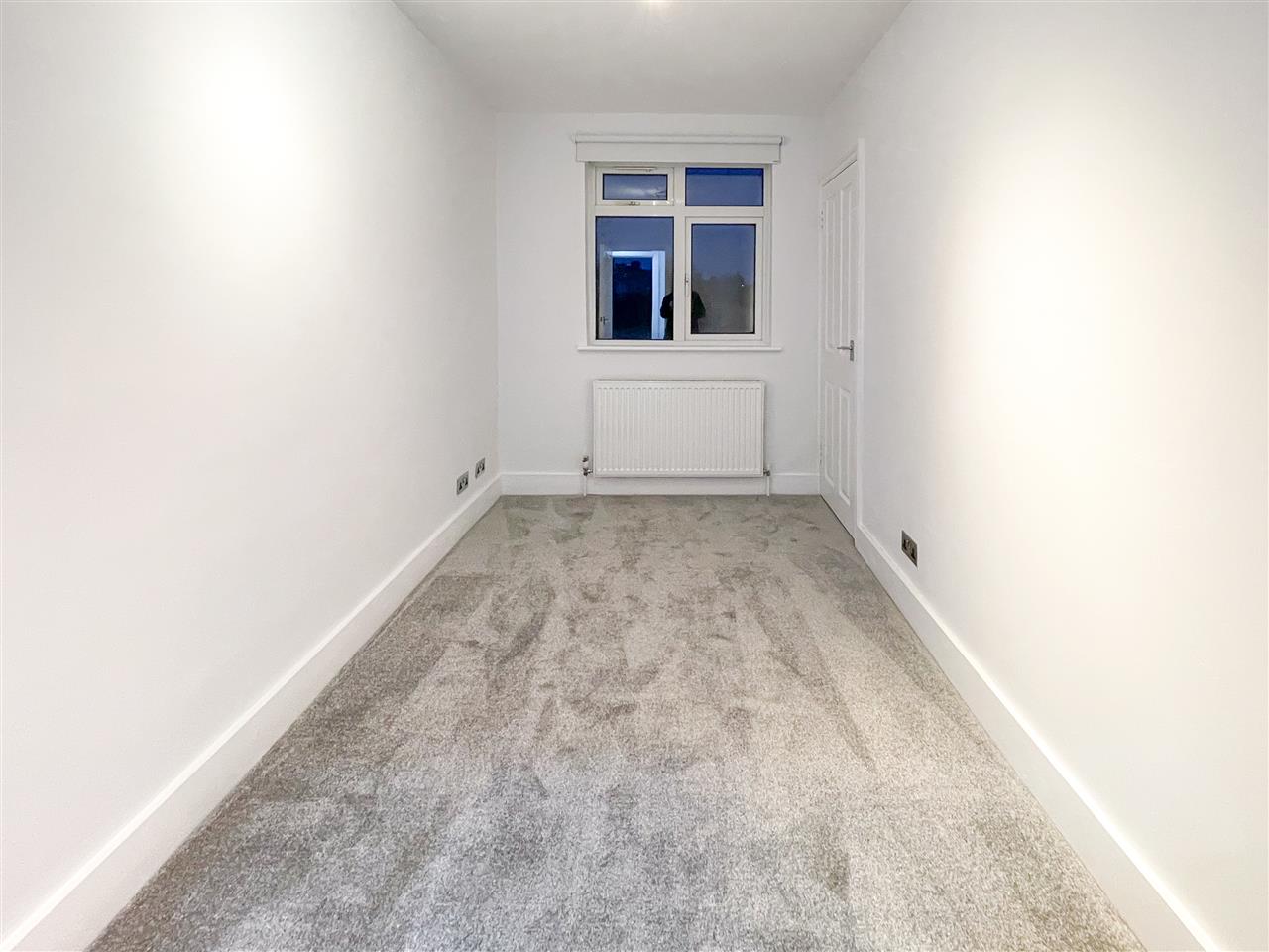 3 bed flat to rent in Waterfall Road  - Property Image 6