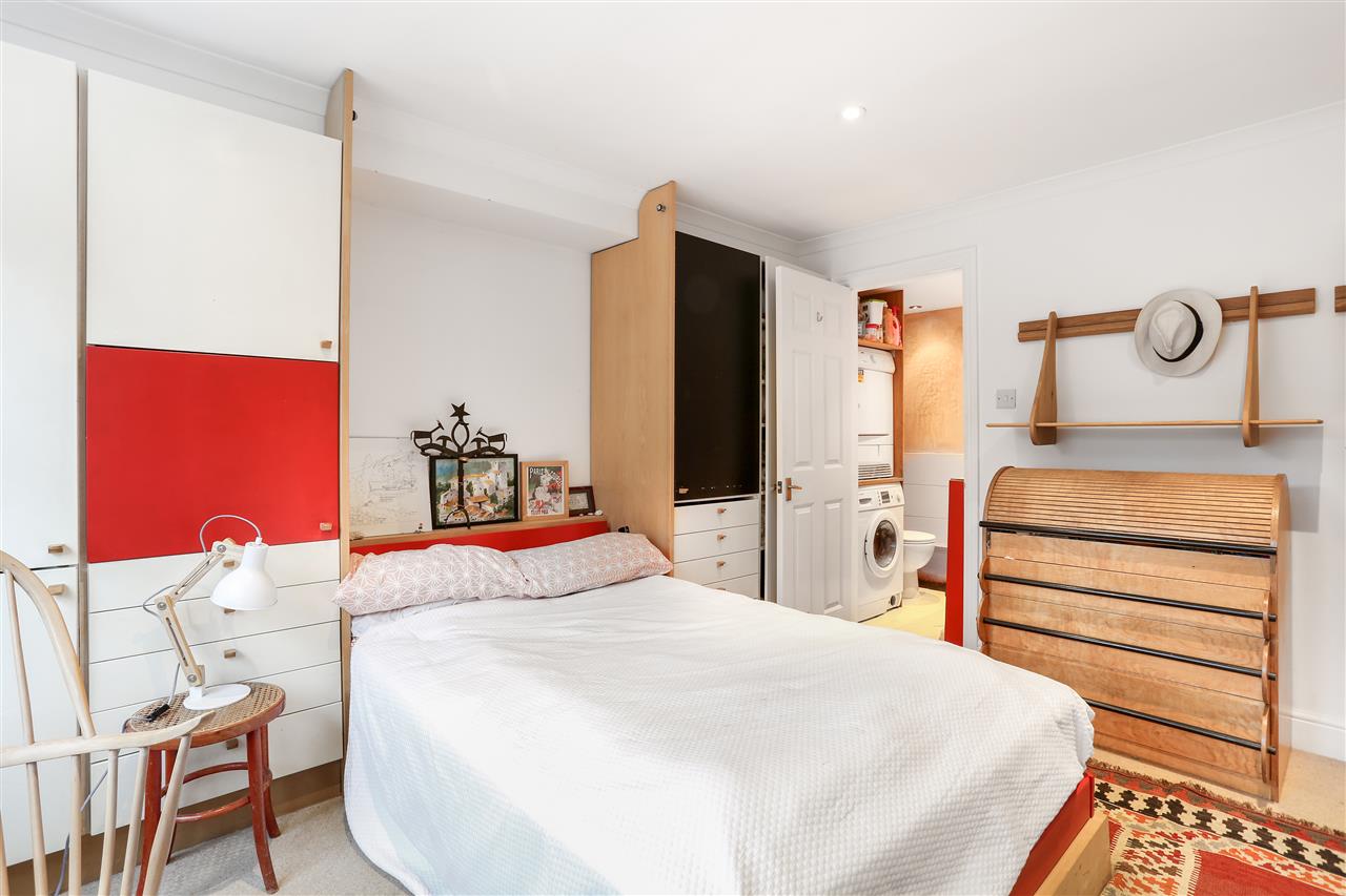 3 bed mews house for sale 11