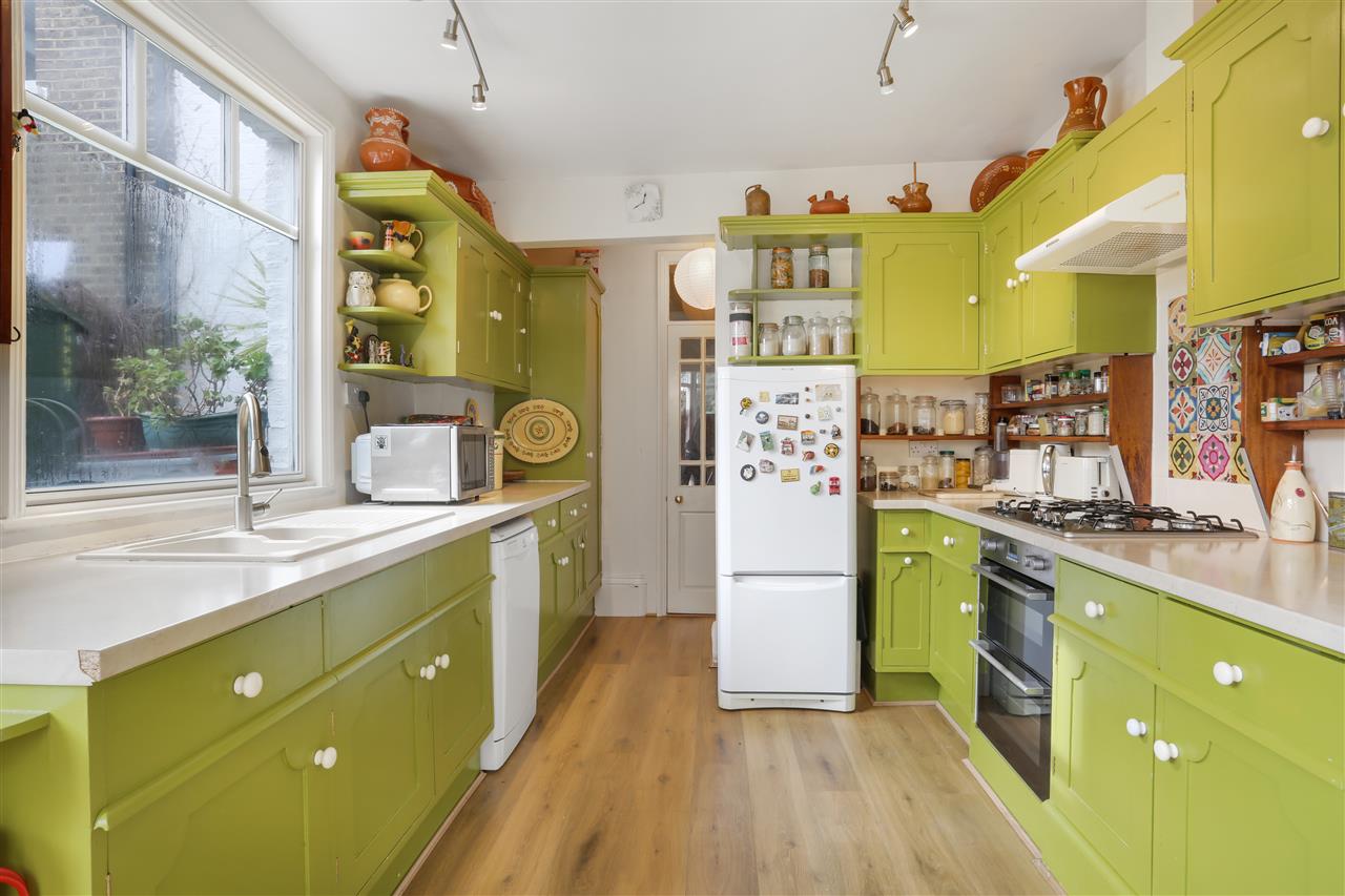 5 bed terraced house for sale in Montpelier Grove  - Property Image 4