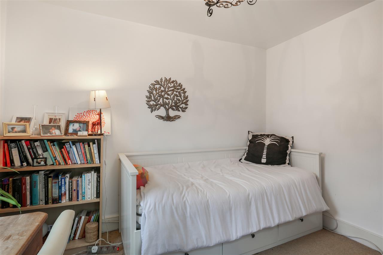 2 bed flat for sale in Dartmouth Park Hill  - Property Image 10