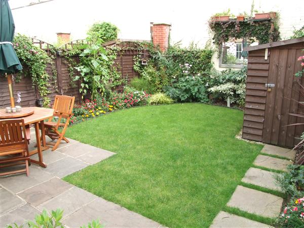 4 bed house to rent in Old Forge Road 2