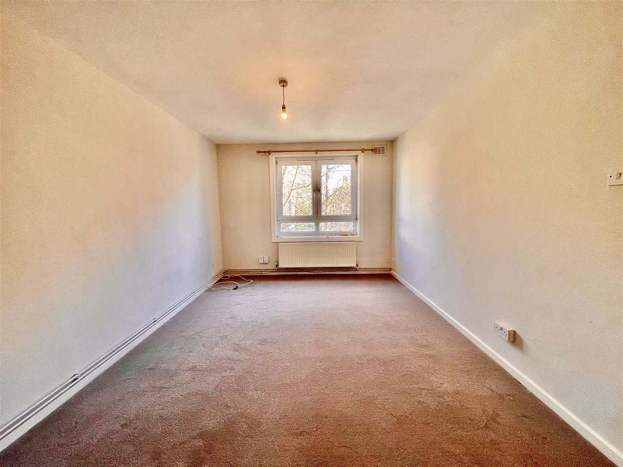 1 bed flat to rent in Hilldrop Crescent 3