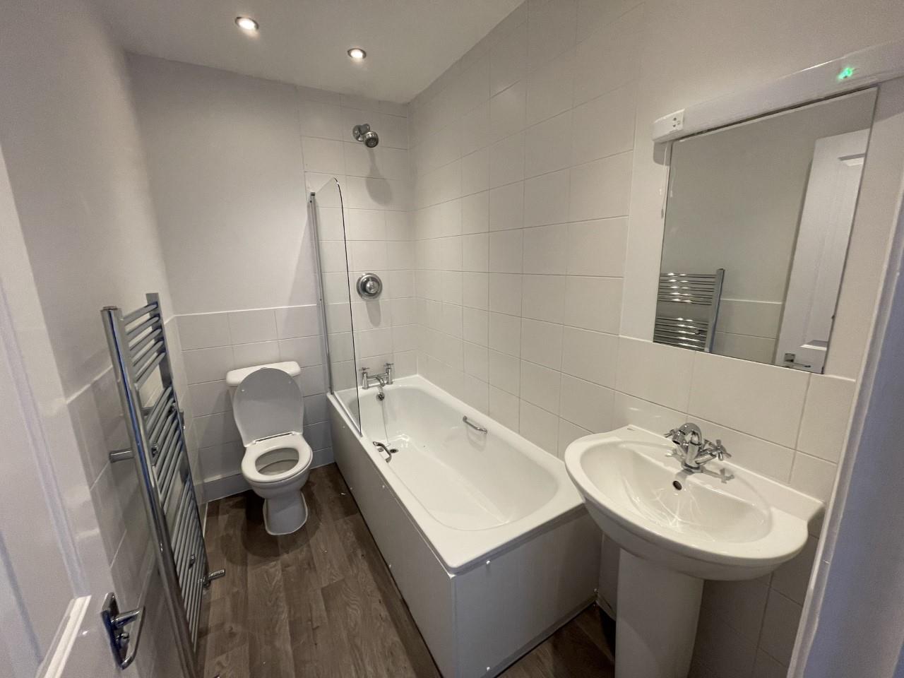 1 bed flat to rent in Fortess Road 7