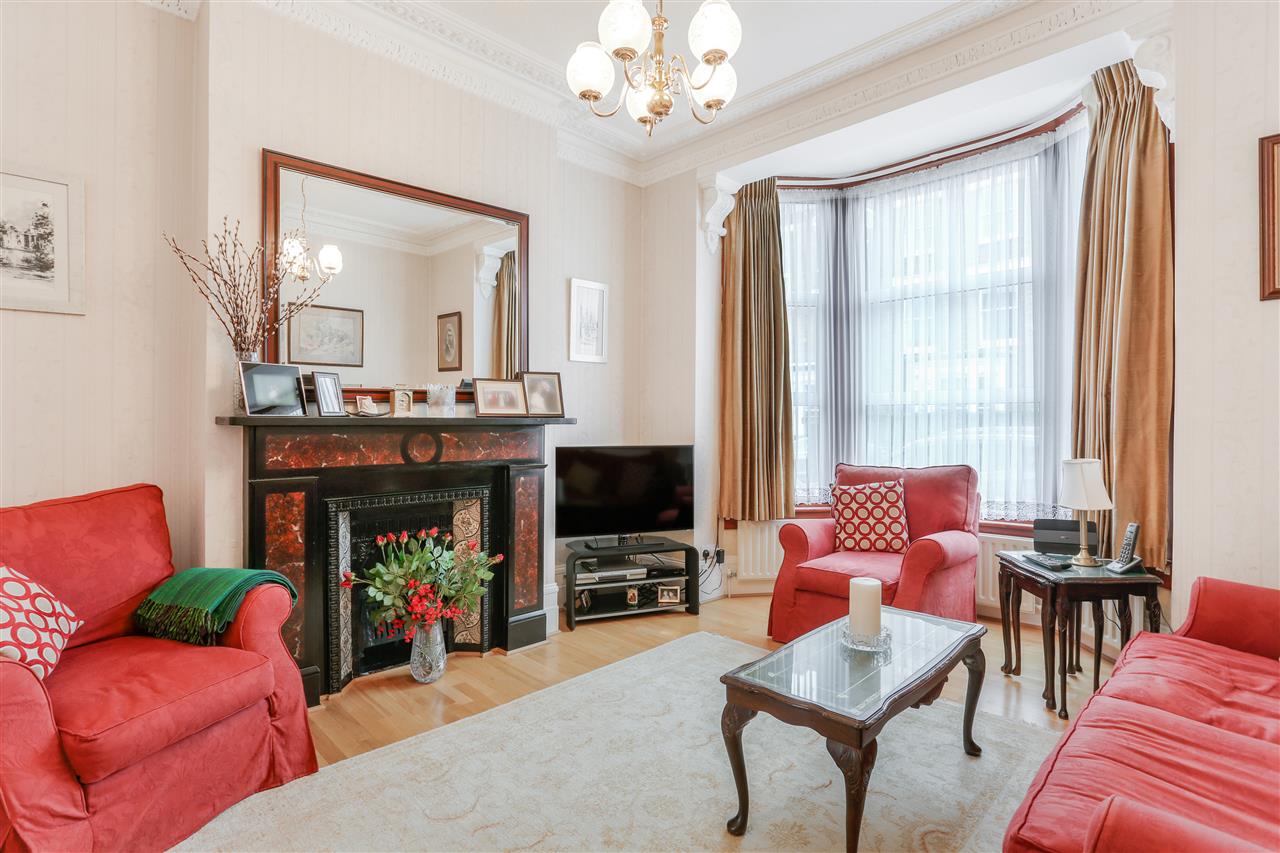 4 bed terraced house for sale in Prospero Road  - Property Image 8