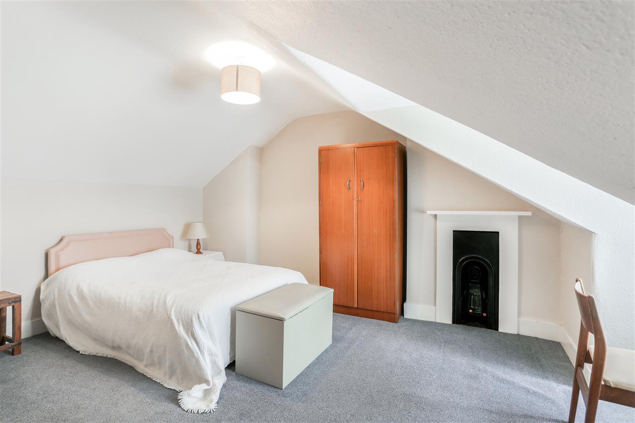 4 bed terraced house for sale in Prospero Road 10