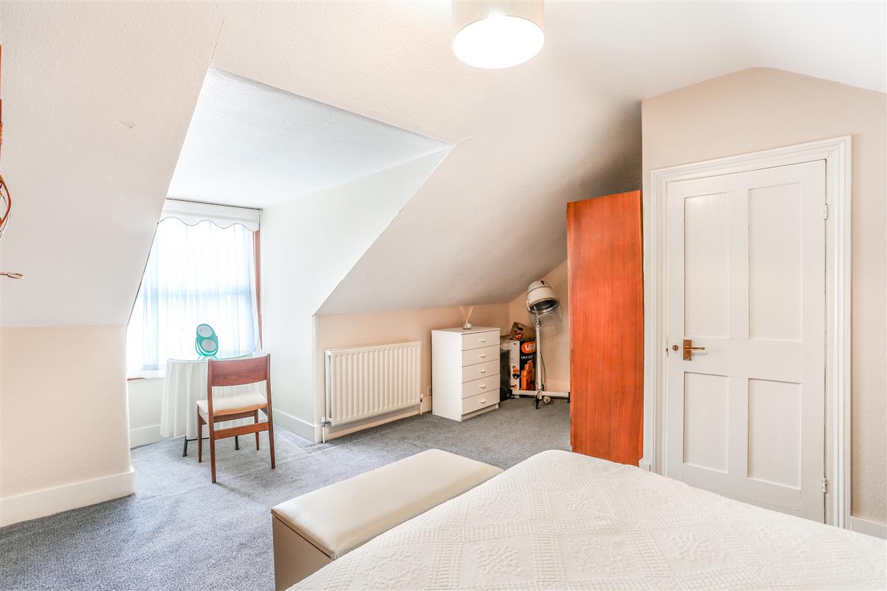 4 bed terraced house for sale in Prospero Road  - Property Image 12