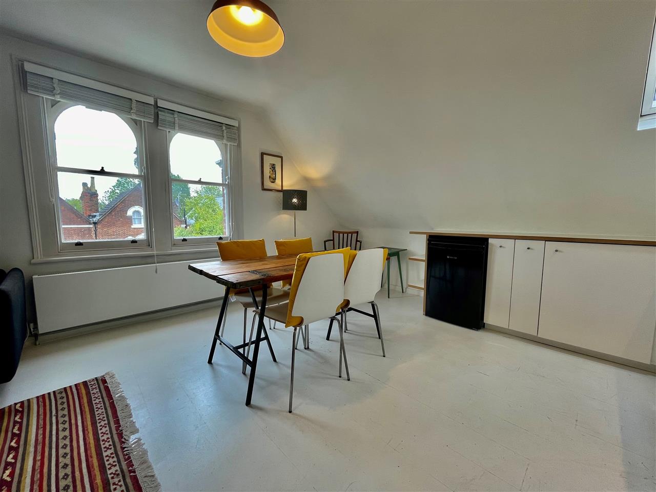 2 bed flat to rent in Yerbury Road  - Property Image 1
