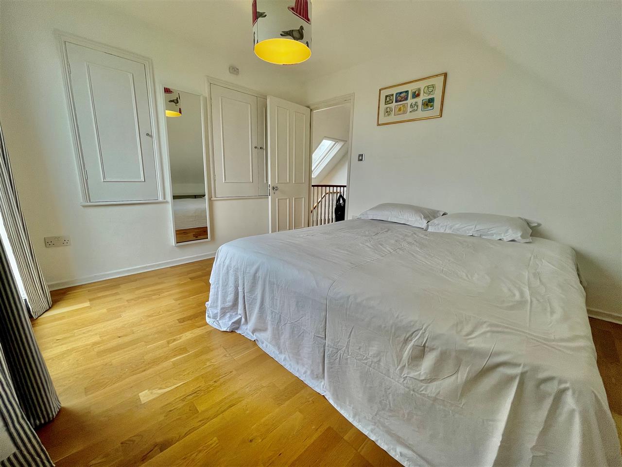 2 bed flat to rent in Yerbury Road  - Property Image 5