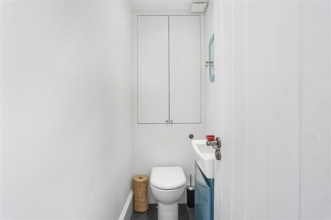 2 bed terraced house to rent in Fortess Grove  - Property Image 15