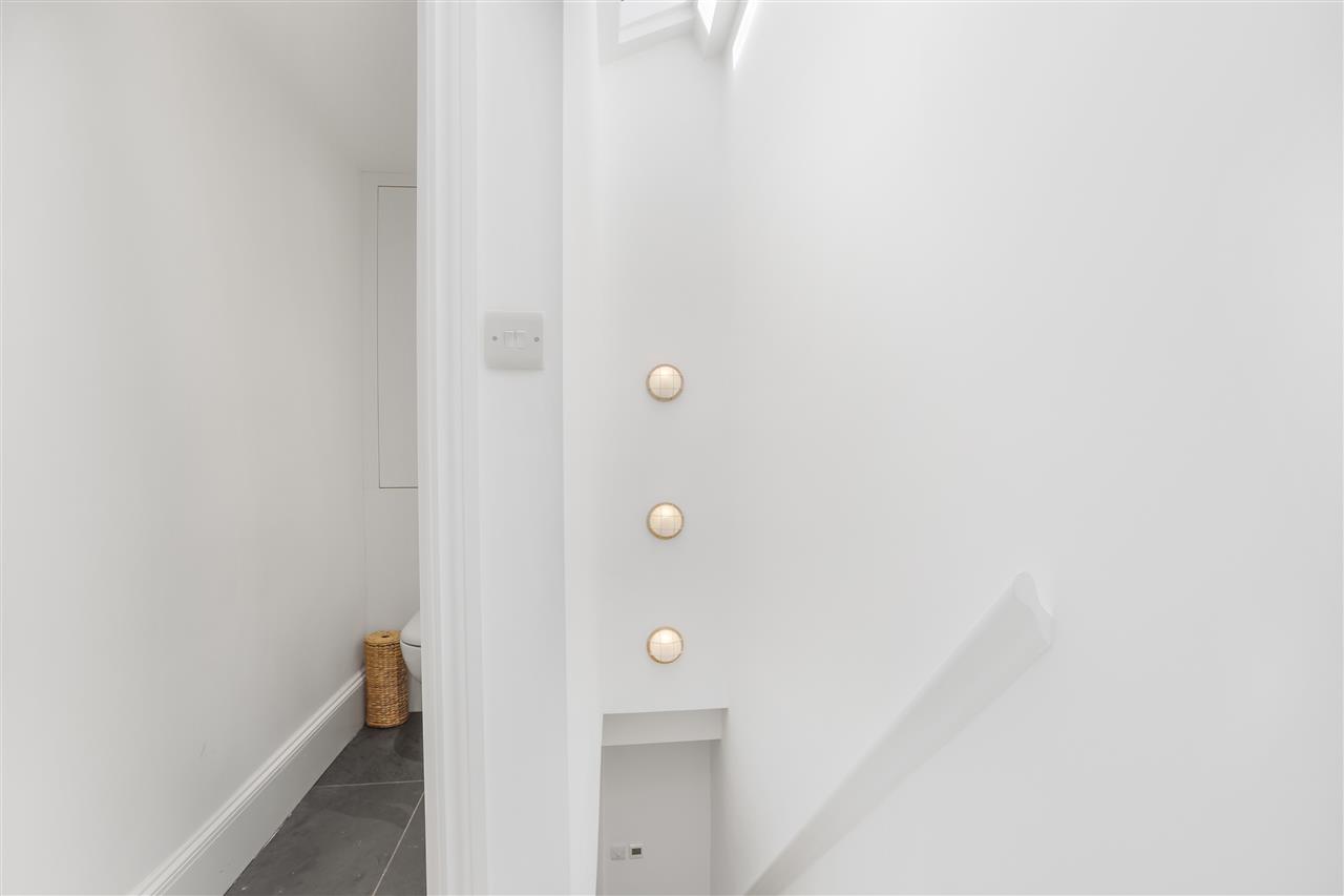 2 bed terraced house to rent in Fortess Grove  - Property Image 16