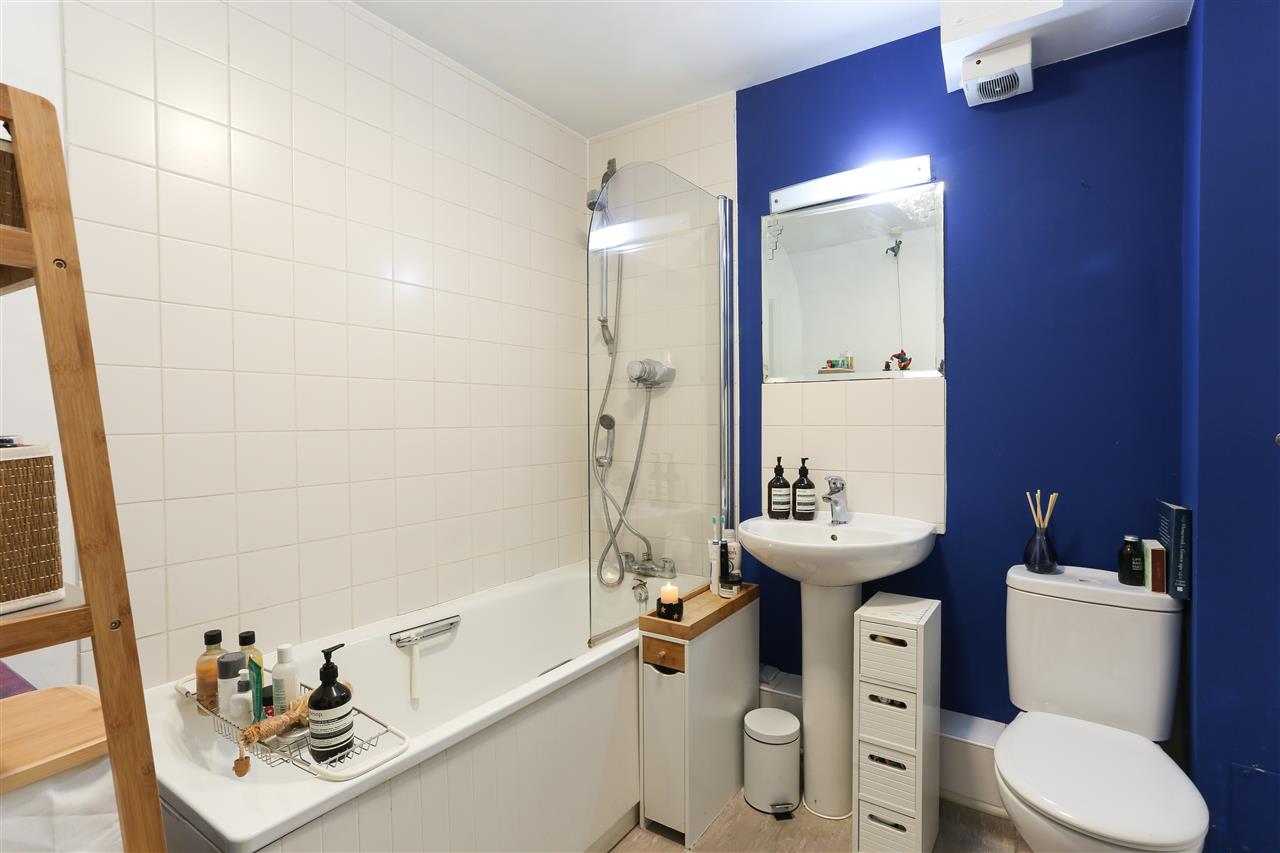 1 bed flat to rent in Marlborough Road  - Property Image 11