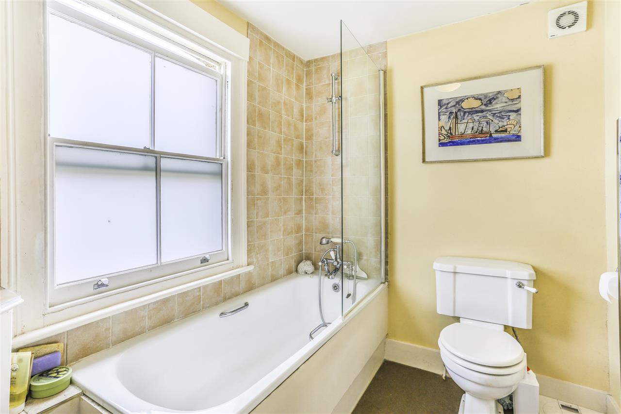 4 bed end of terrace house for sale in Hugo Road 12