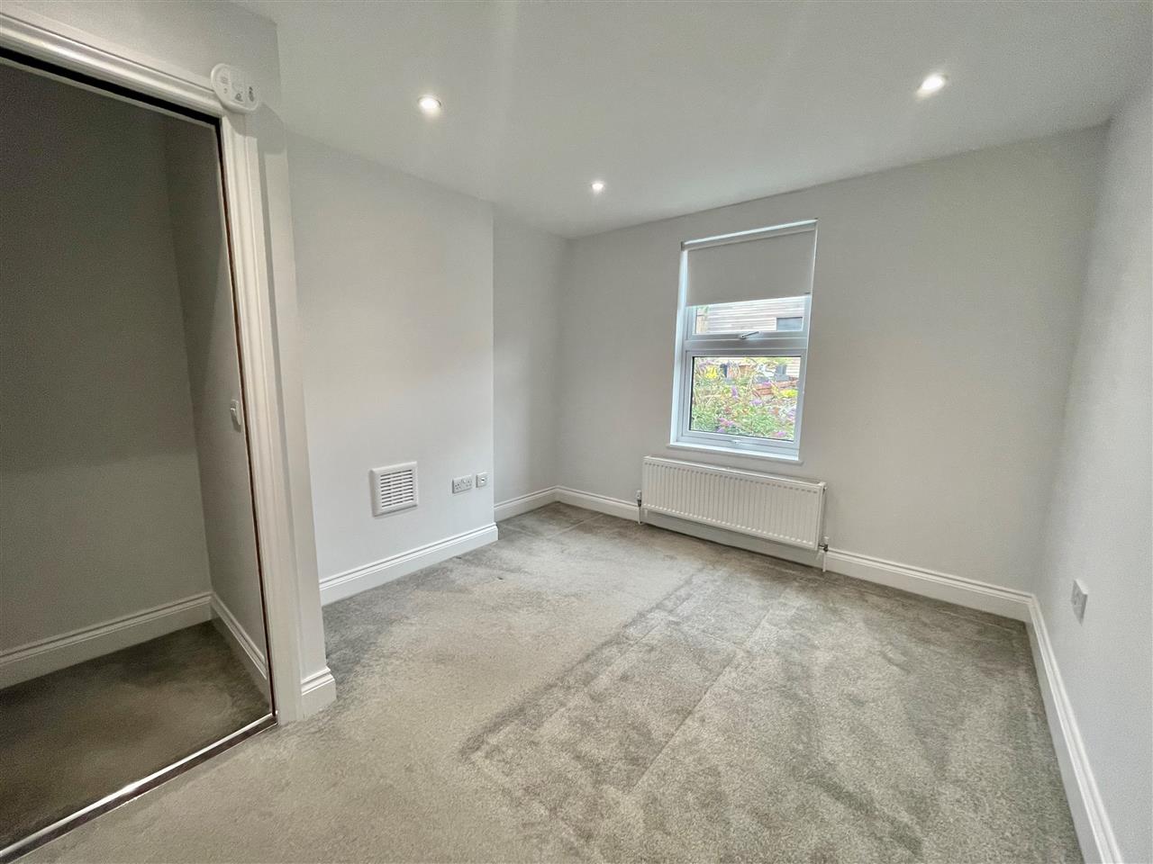 1 bed flat to rent in Fortess Road  - Property Image 8