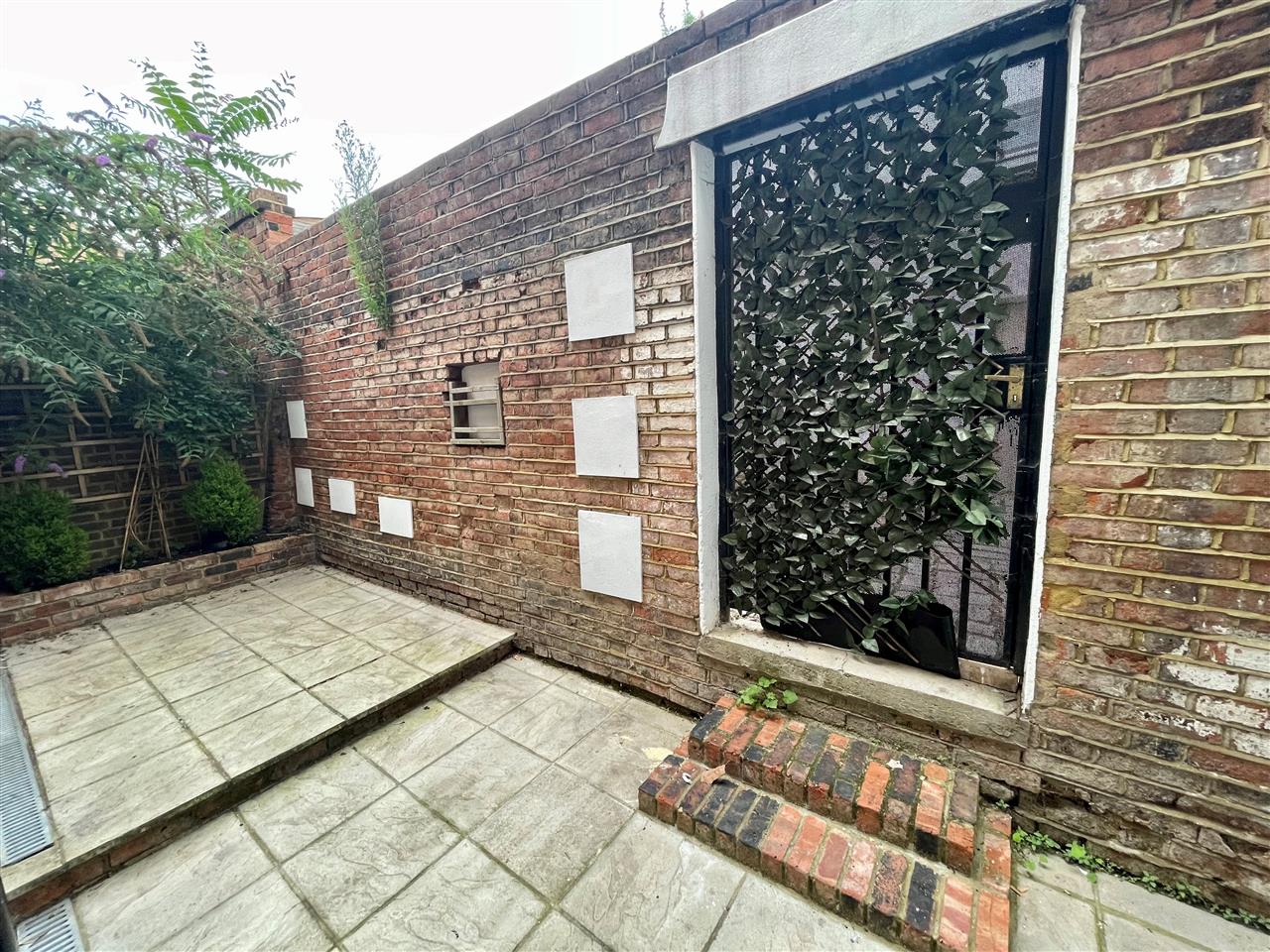 1 bed flat to rent in Fortess Road  - Property Image 11